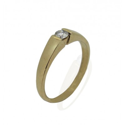 Gold Ring with Single Diamond